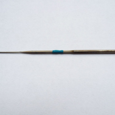 TriStar-Nadel mittel 36 Gauge - petrolfarbene Bandage