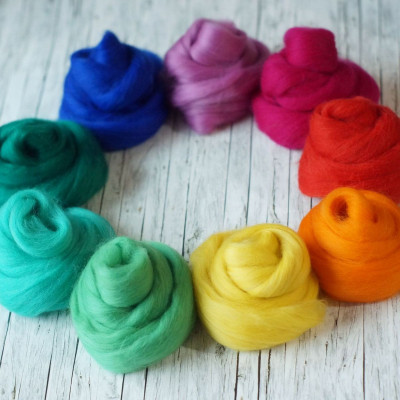 Kammzugset in 9 kunterbunten Farbtönen