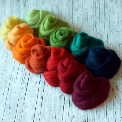 Kammzugset mit 12 bunten Farben