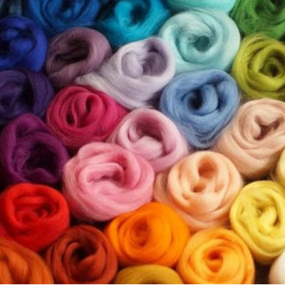 Großes Kammzugset mit 49 Farben