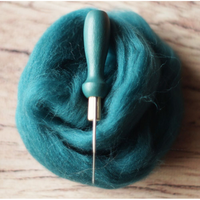 Kleiner Filznadelgriff aus Holz - Petrol