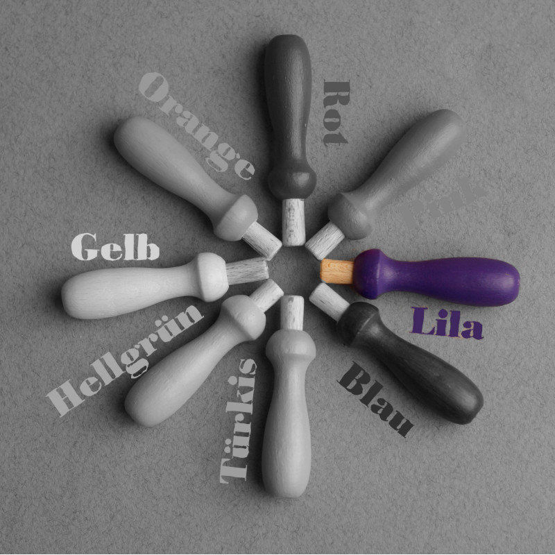 Kleiner bunter Filznadelgriff aus Holz - Lila