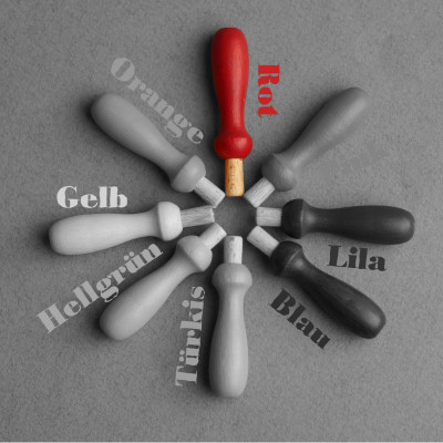 Kleiner bunter Filznadelgriff aus Holz - Rot