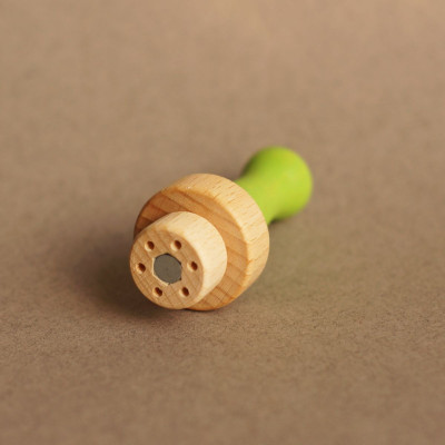 6er-Filznadelgriff aus Holz