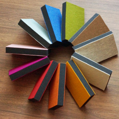 Handgefertigte Stechunterlage zum Nadelfilzen