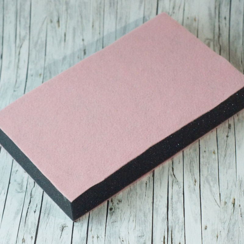 Handgefertigte Stechunterlage zum Nadelfilzen - Rosa