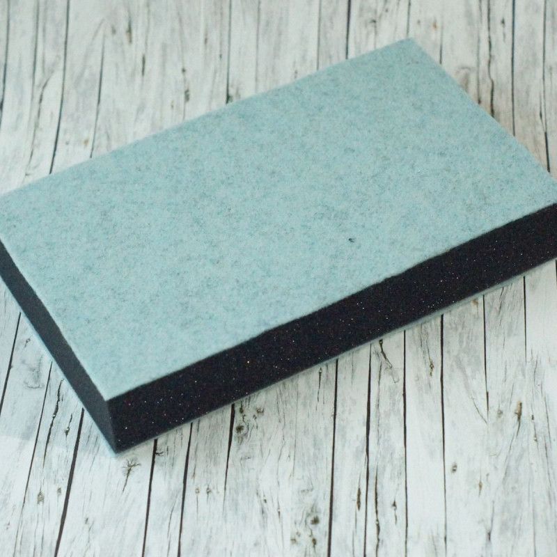 Handgefertigte Stechunterlage zum Nadelfilzen - Hellblau