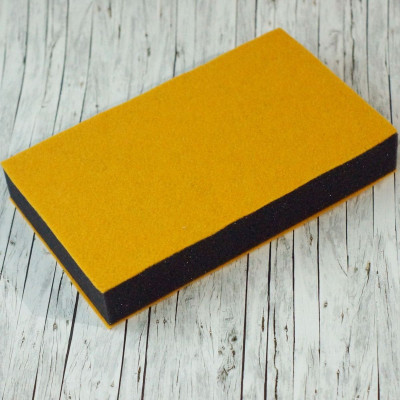 Handgefertigte Stechunterlage zum Nadelfilzen - Gelb