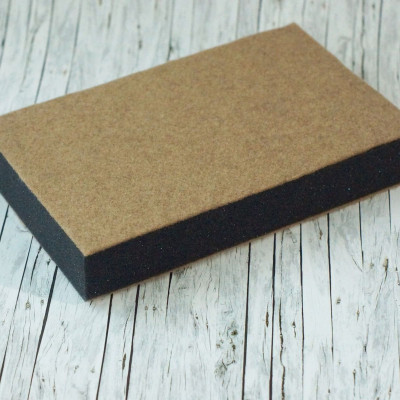 Handgefertigte Stechunterlage zum Nadelfilzen - Braun