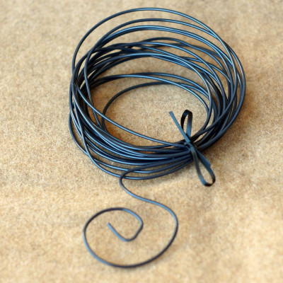 Figurendraht • kunststoffummantelt