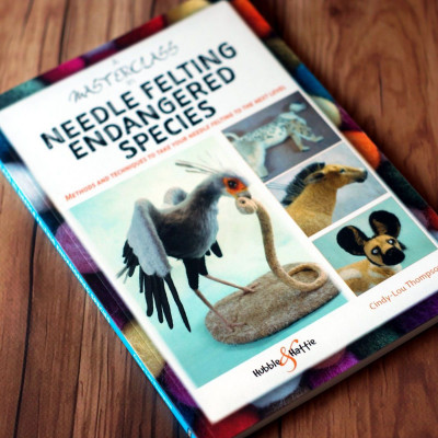 A masterclass in needle felting - Endangered species • Cindy-Lou Thompson