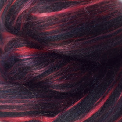 Mischkammzug 'Schwarzer Granatapfel'