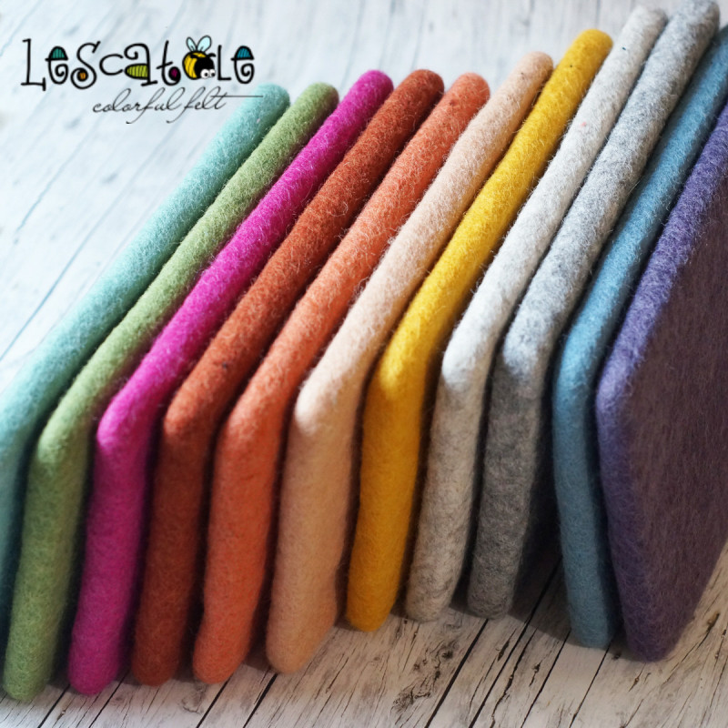 KLEINE VOLLFILZ-STECHUNTERLAGE ZUM NADELFILZEN