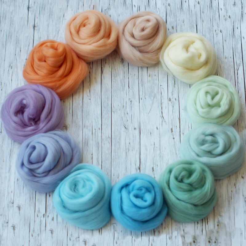 KAMMZUGSET  MIT 11 ZARTEN FARBEN