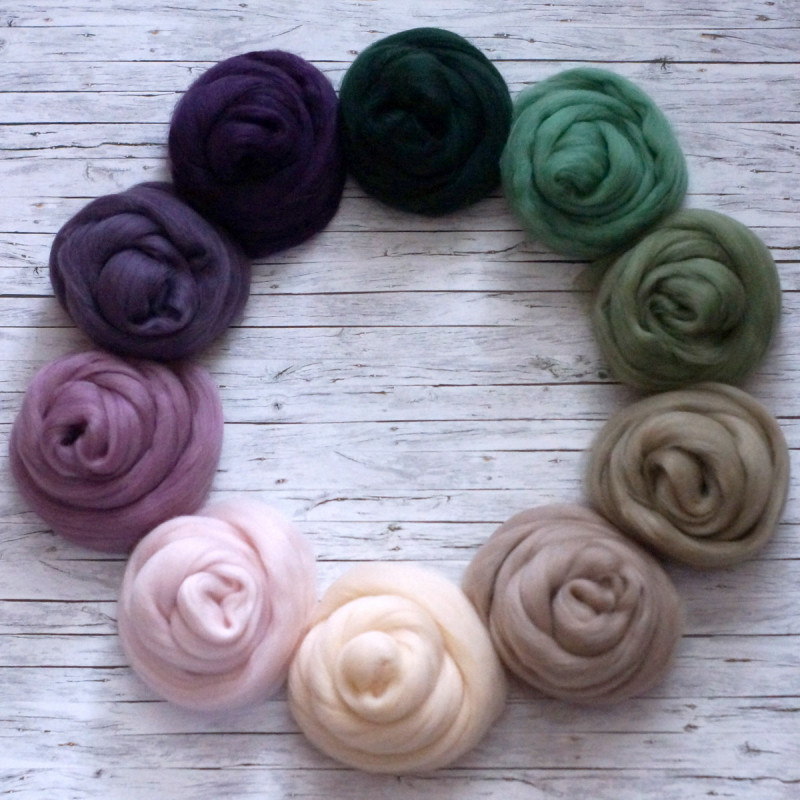 KAMMZUGSET  MIT 10 ROSA-LILA-GRÜNTÖNEN