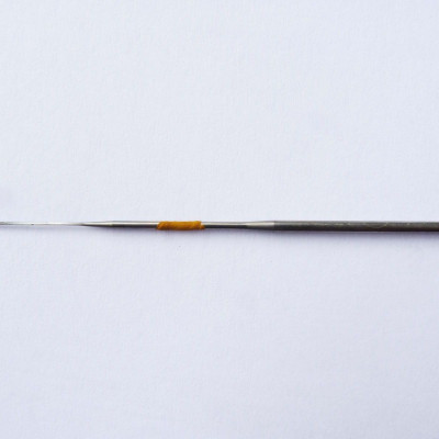 Spiralnadel - extrafein - ocker markiert